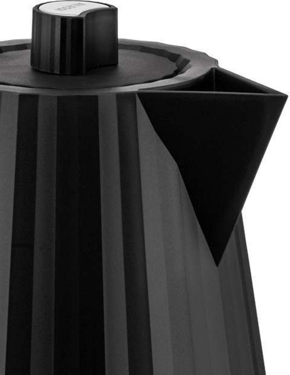 ALESSI PLISSÉ Elektrisk vannkoker 1 liter, svart